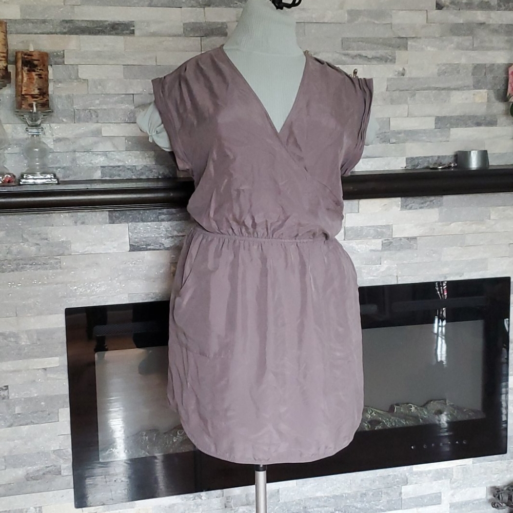 Troupe dress